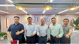 罗湖区科技创新局副局长戴泽桦一行莅临创富港共享办公空间调研考察