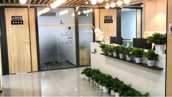 创富港共享办公深圳罗湖新店开业，兼具高性价比与便捷交通